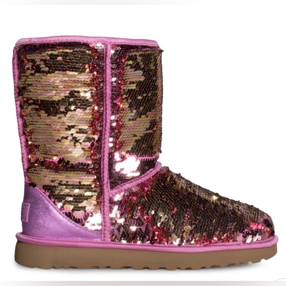 🌸NEW UGG BOOTS W CLASSIC SHORT SEQUIN Sz 8 WITH BOX. - Picture 2 of 16